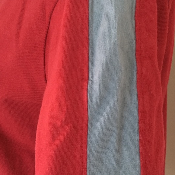 Vintage T shirt Side out Red graphic T shirt boys - Picture 5 of 5